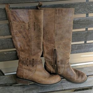 Corral boots